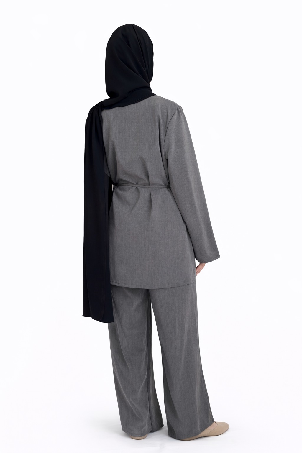 Ensemble Deux Pièces Gris Foncé – Élégance & Sophistication ✨