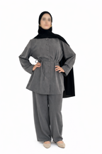 Ensemble Deux Pièces Gris Foncé – Élégance & Sophistication ✨